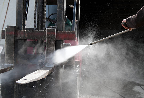 Best Parking Lot and Garage Cleaning  in Apison, TN